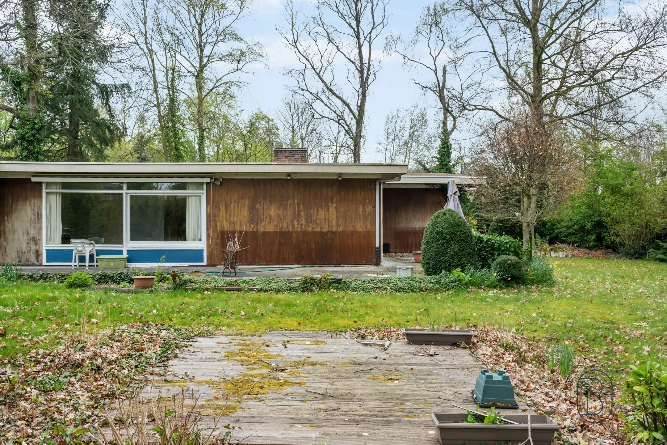 Topgelegen in de Rodenburg: te renoveren/af te breken villa foto 27