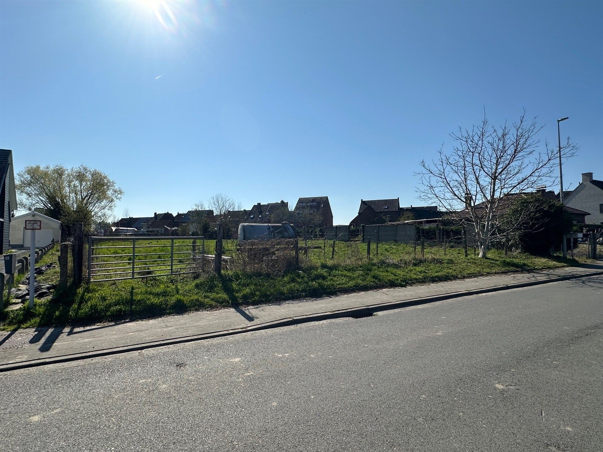 Bouwgrond voor halfopen bebouwing (lot 1) - 935m² foto 3