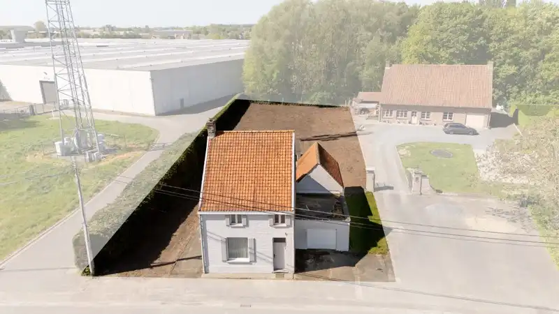 Te slopen woning op ruim perceel van 1384 m²  TE KOOP in Wielsbeke!⭐ foto 2