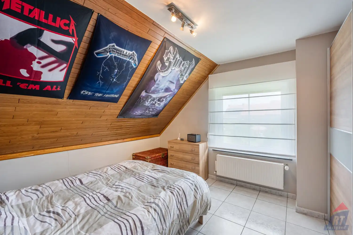 Instapklare open bebouwing met 4 slaapkamers, ruime tuin en dubbele garage in het groene Sint-Truiden foto 18