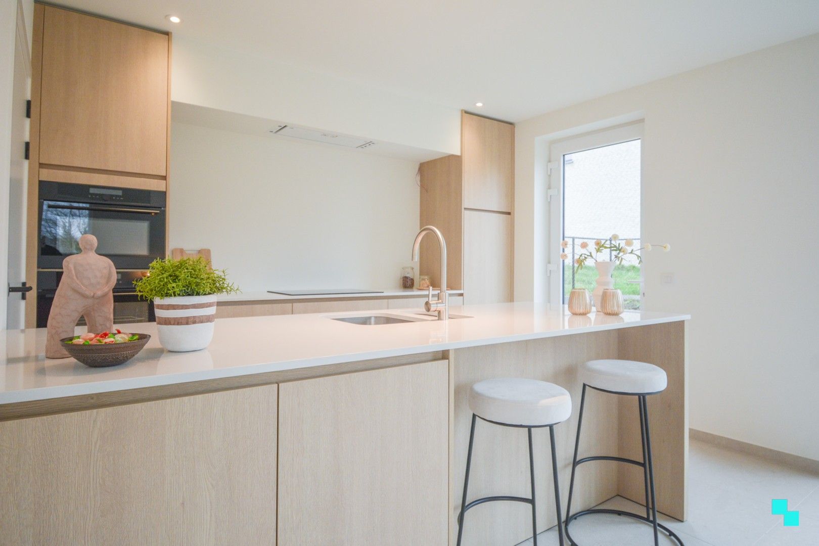 Alleenstaande, nieuwbouw woning op hoekperceel te Hooglede foto 13