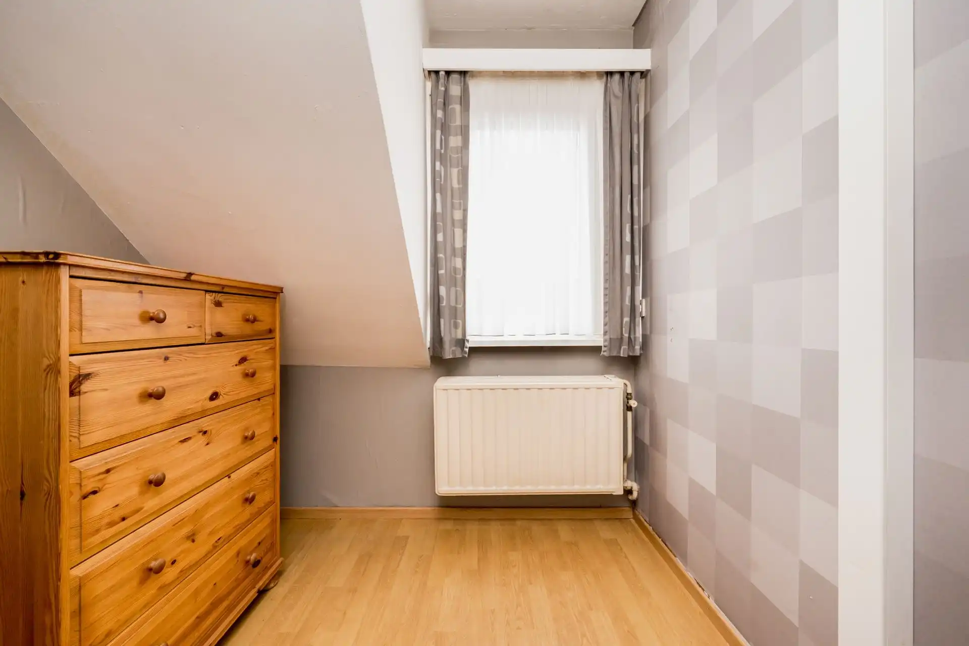 Instapklare bel-etagewoning met garage, tuin en zonnig terras foto 19