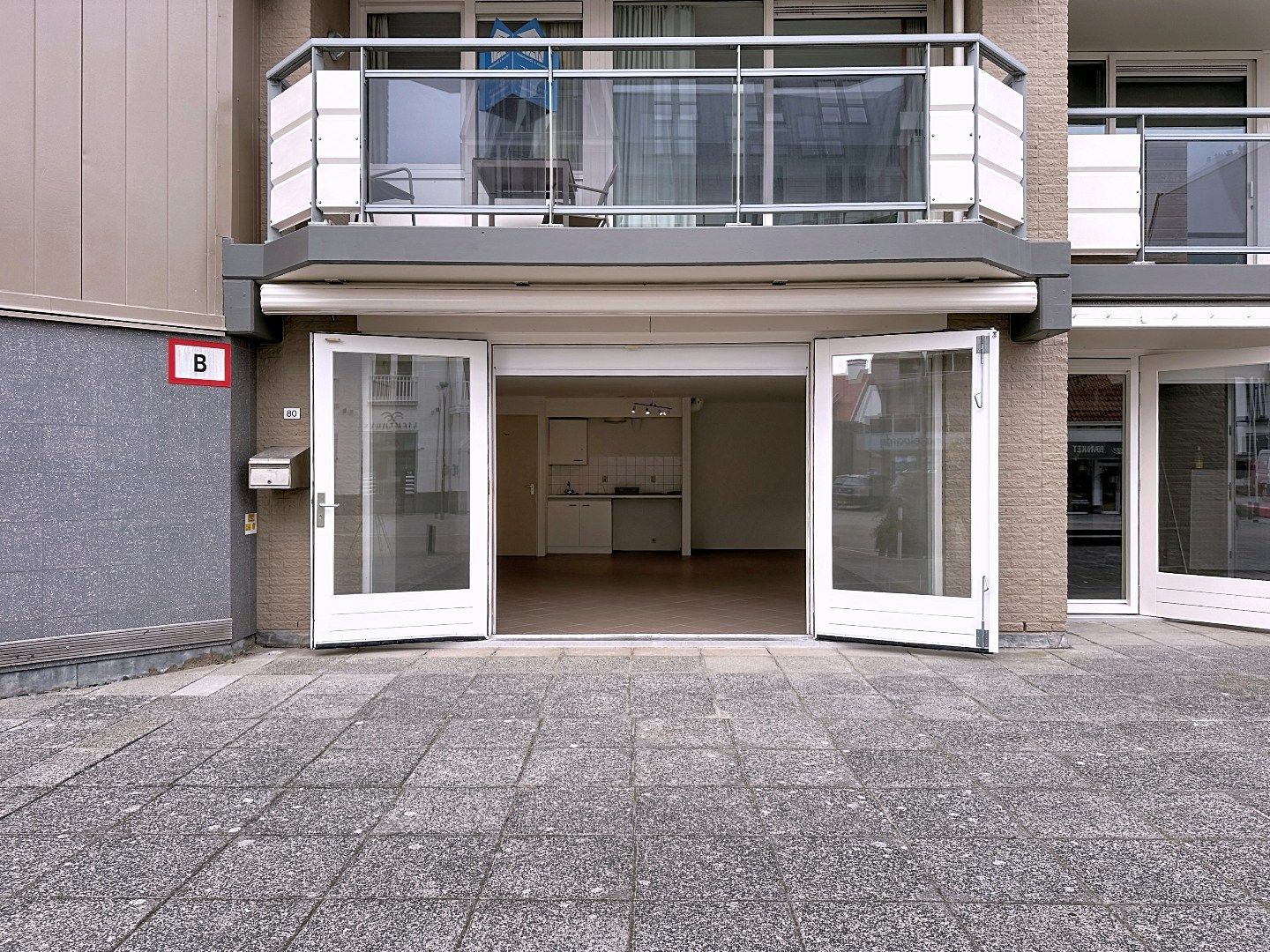 Winkelpand te koop op toplocatie  foto 4