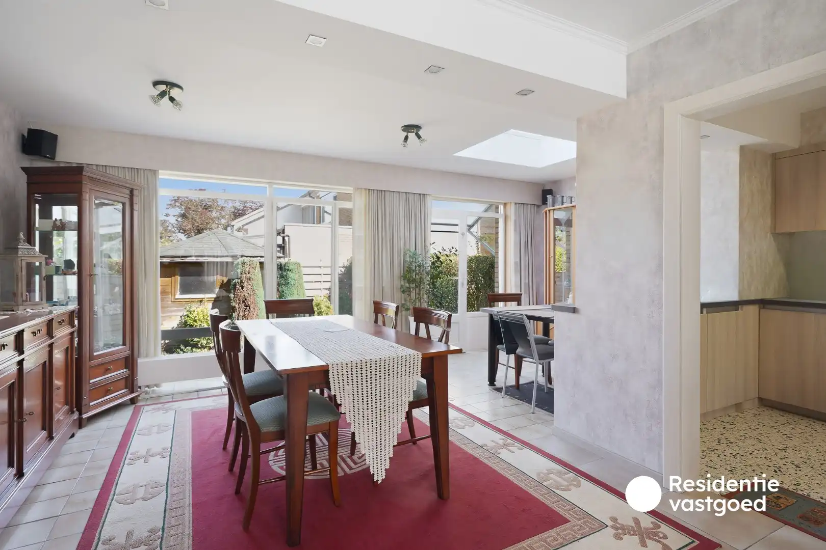Instapklare bel-étagewoning met garage en tuin in Sint-Michiels foto 5