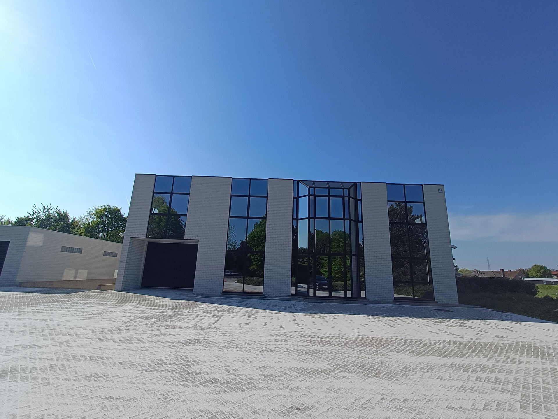 Bedrijfsgebouw te huur in Lier foto 9