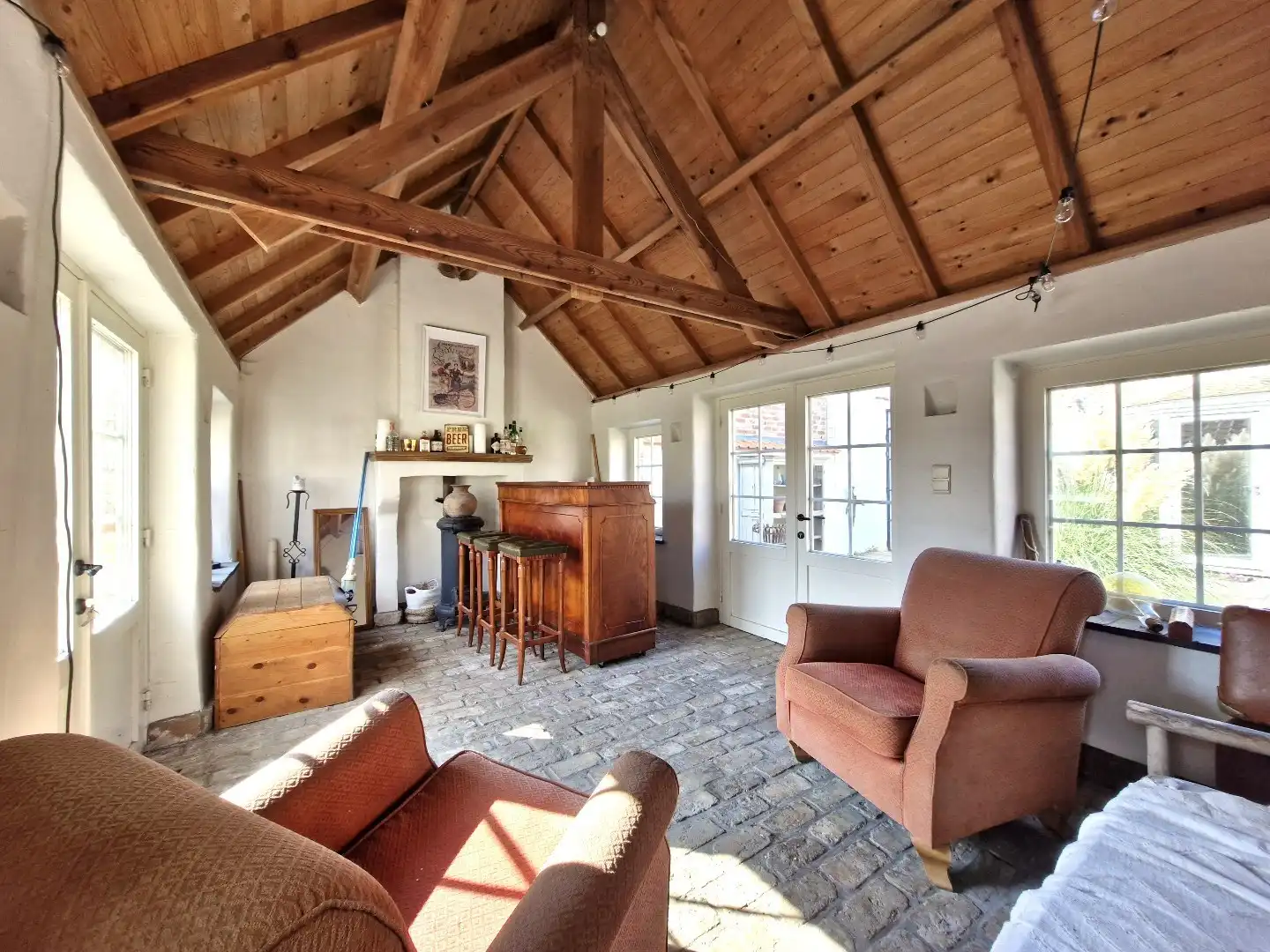 Uiterst charmante halfopen bebouwing met weidse zichten op een perceel van 2012m²  foto 25