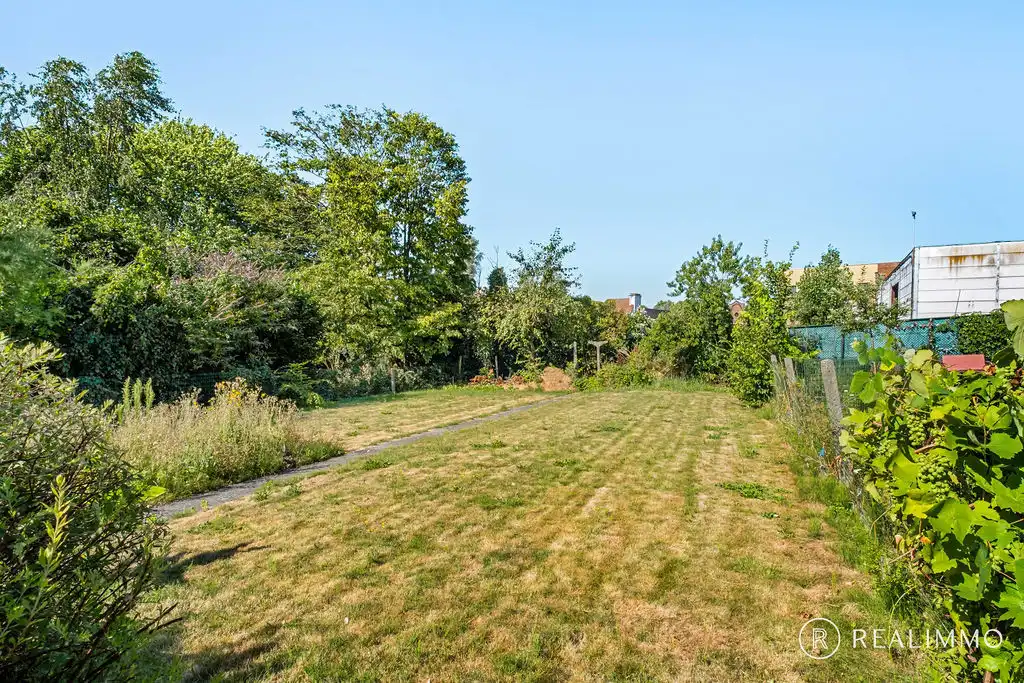 Charmante, halfopen gezinswoning op 695 m² te Moen! foto 14