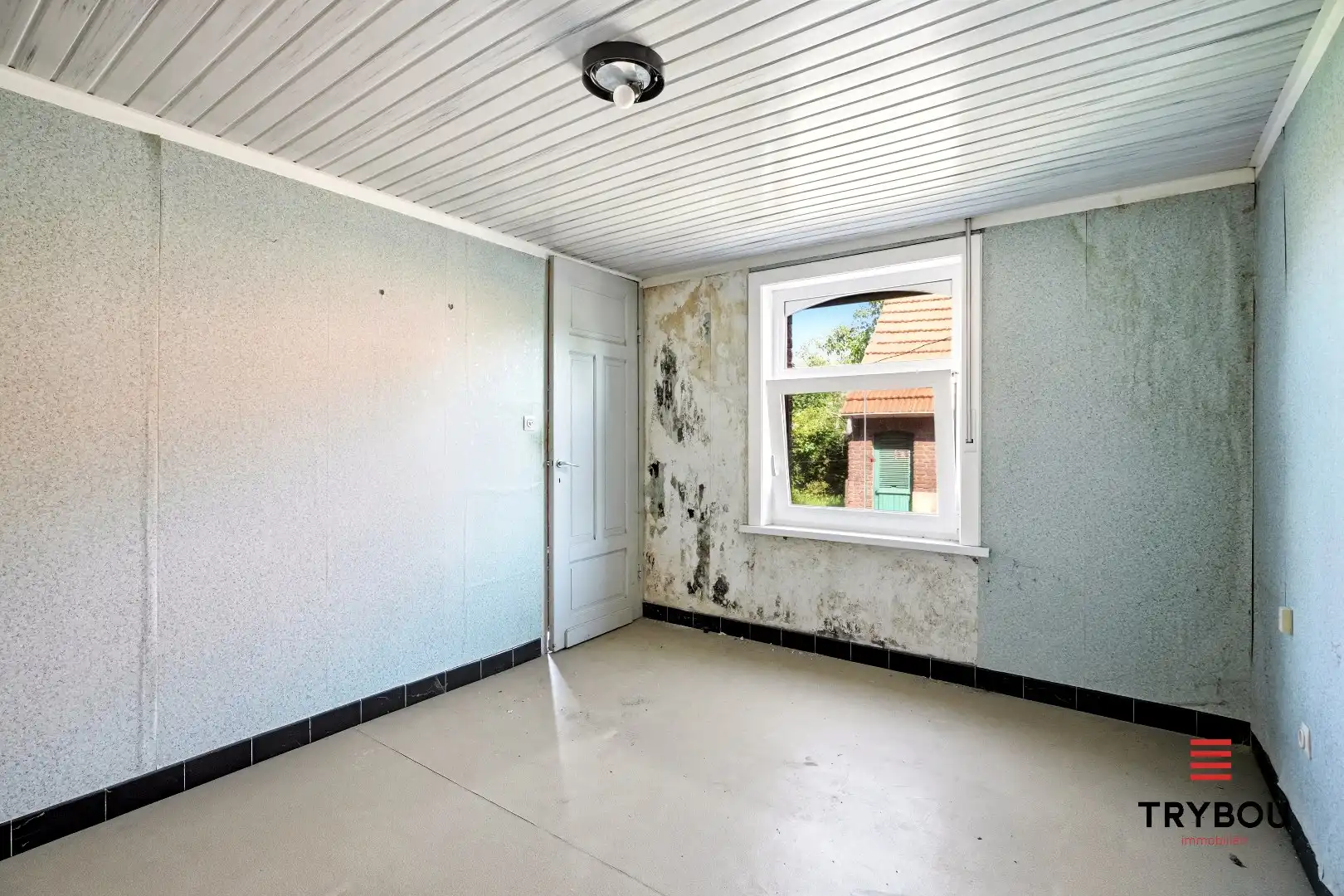 Te renoveren ruime halfopen bebouwing op een perceel van 1491m² met 7 slaapkamers! foto 12