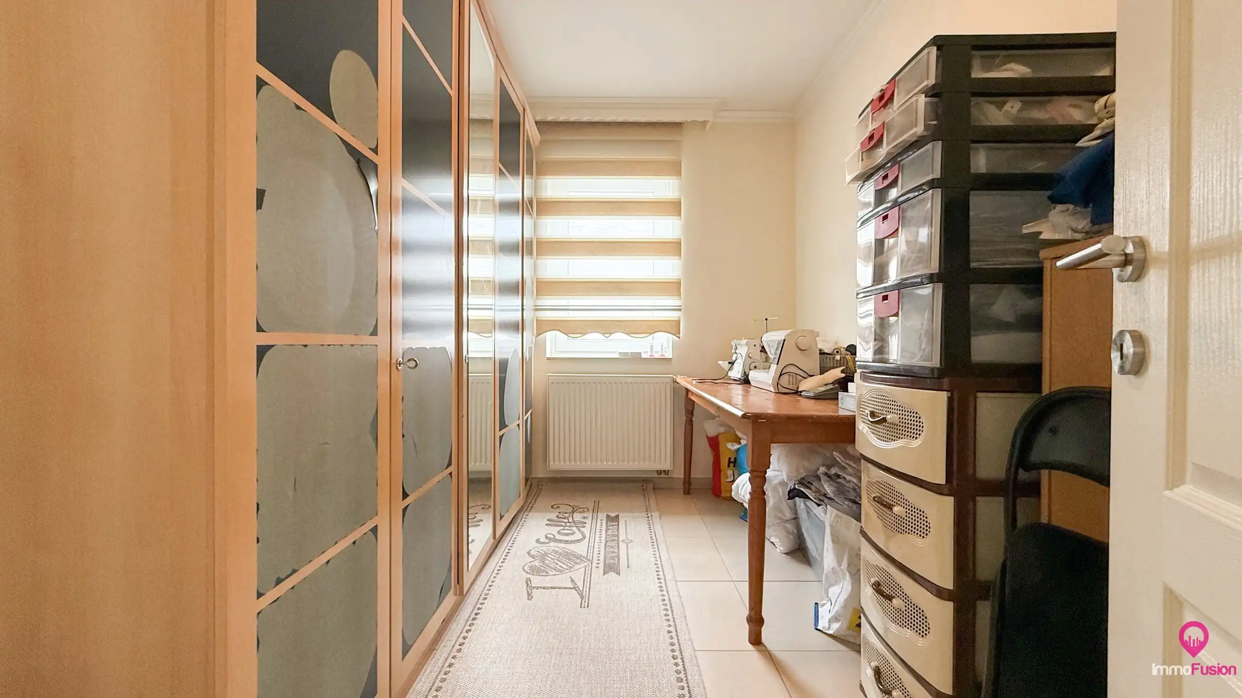 Ruime woning van 285m² met 5 slpks en apart bureel ruimte!  foto 22