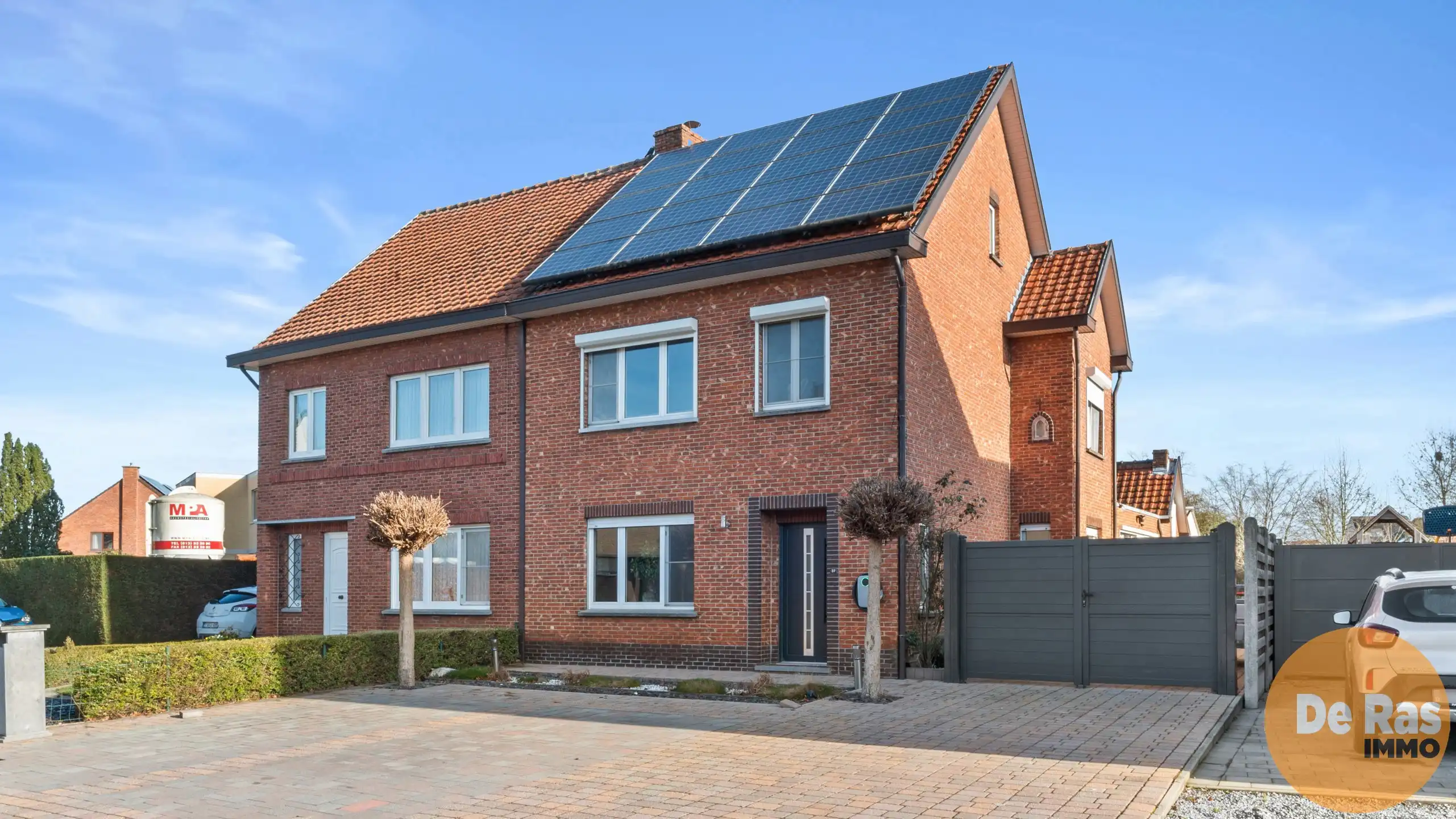 KURINGEN - Mooie woning op toplocatie! foto {{pictureIndex}}