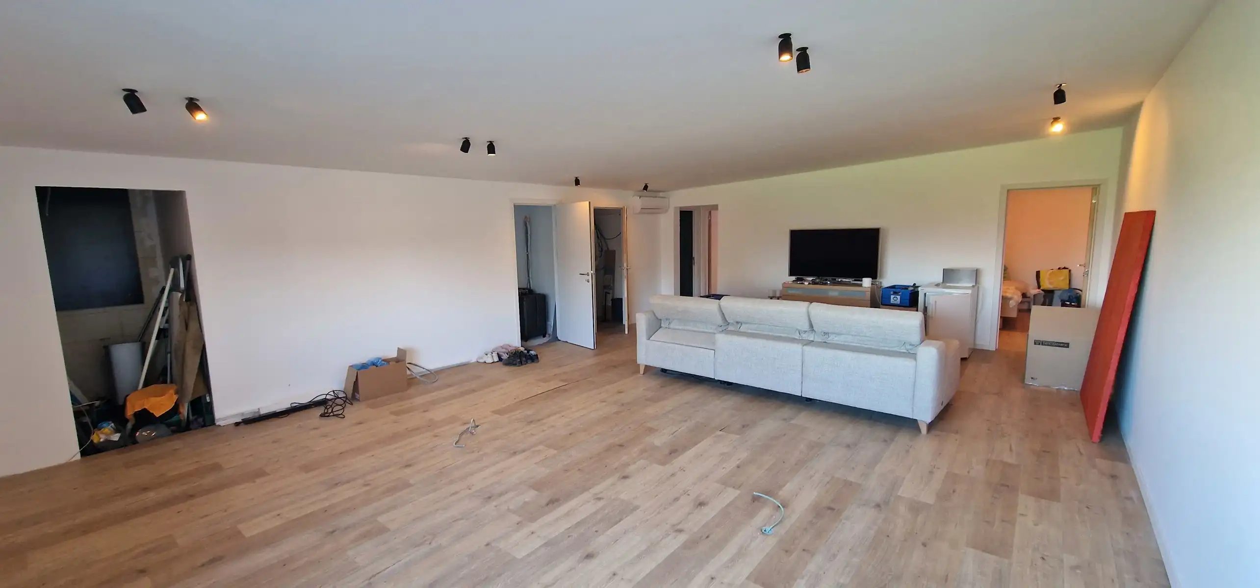 Nieuwbouw KMO unit met kantoor en sociale ruimte foto 61