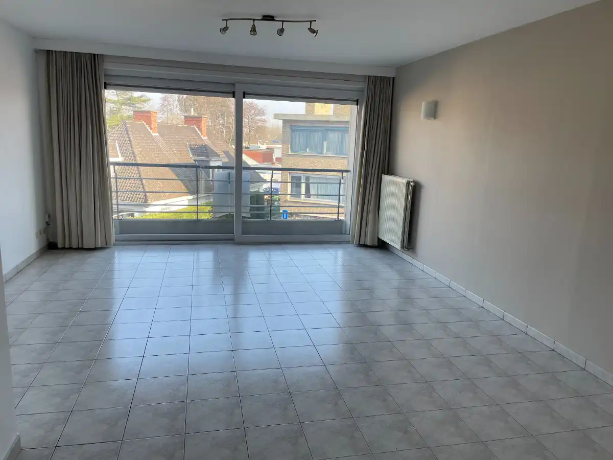 Eén slaapk.-APP + GAR foto 8