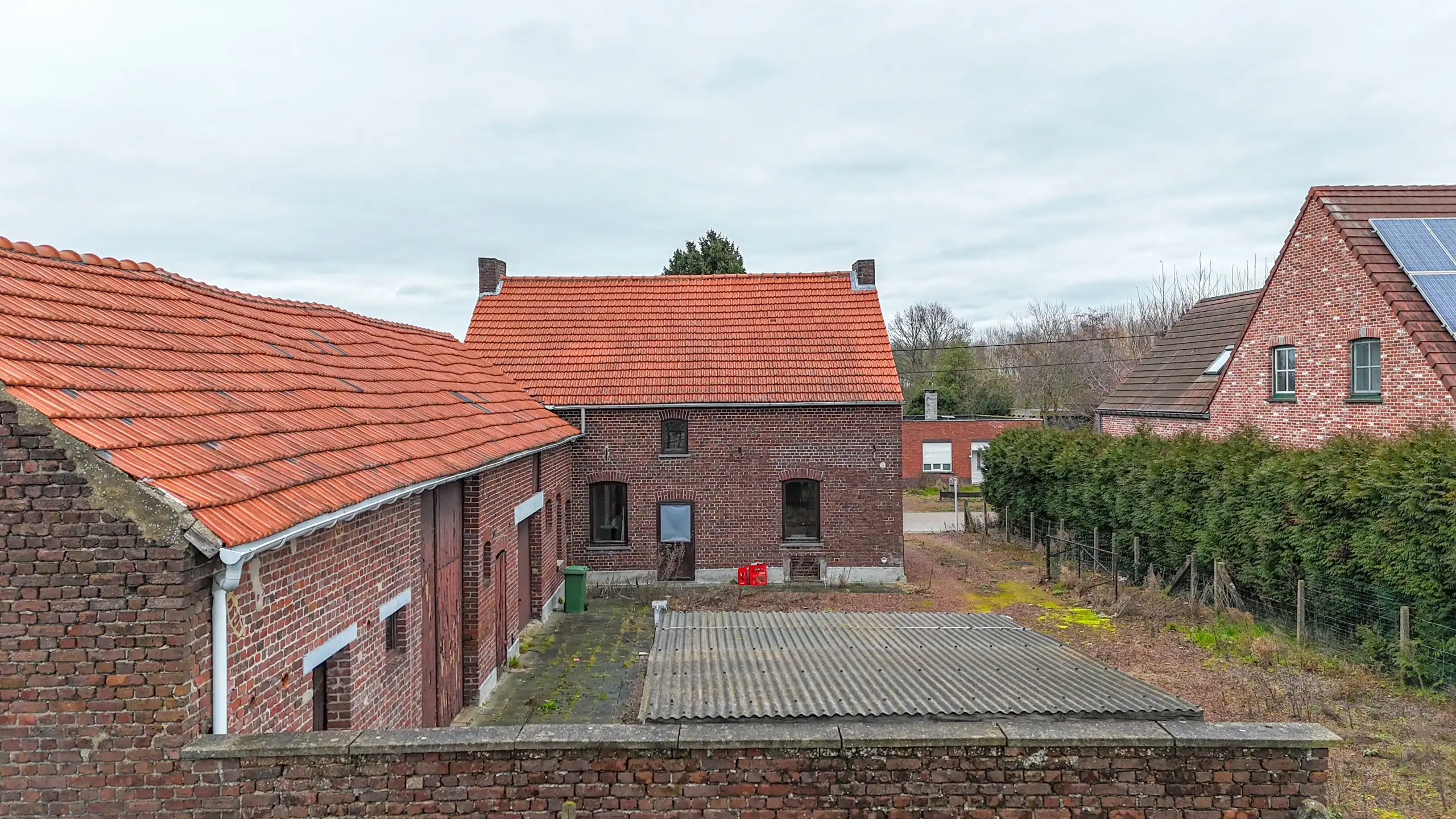 Landelijk gelegen te renoveren hoeve op ruim perceel! foto 34