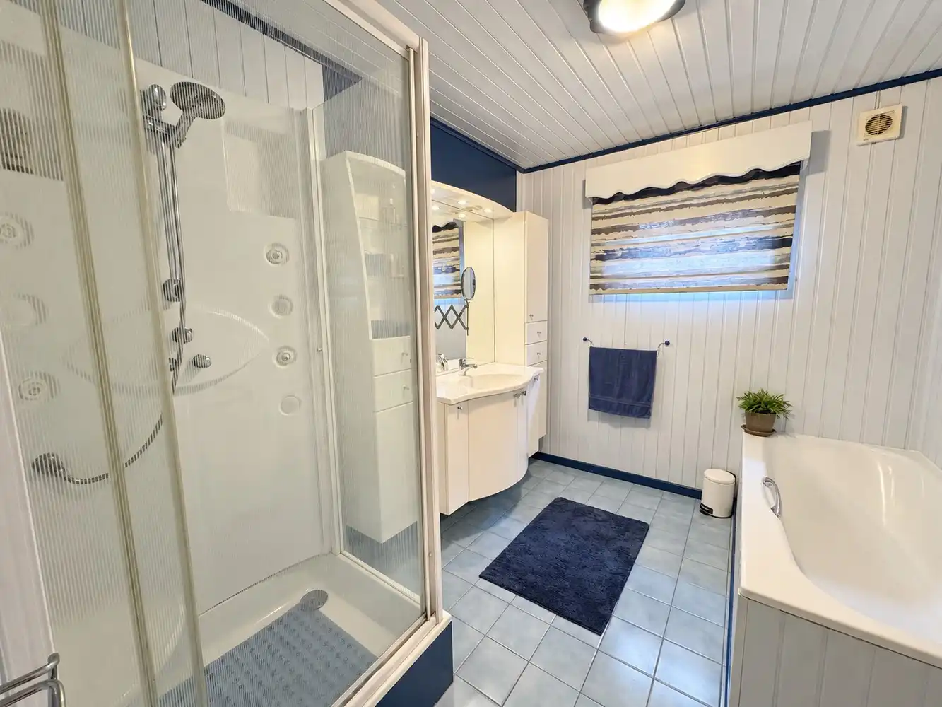 Vrijstaand wonen met drie slaapkamers en een heerlijke zuidtuin foto 11