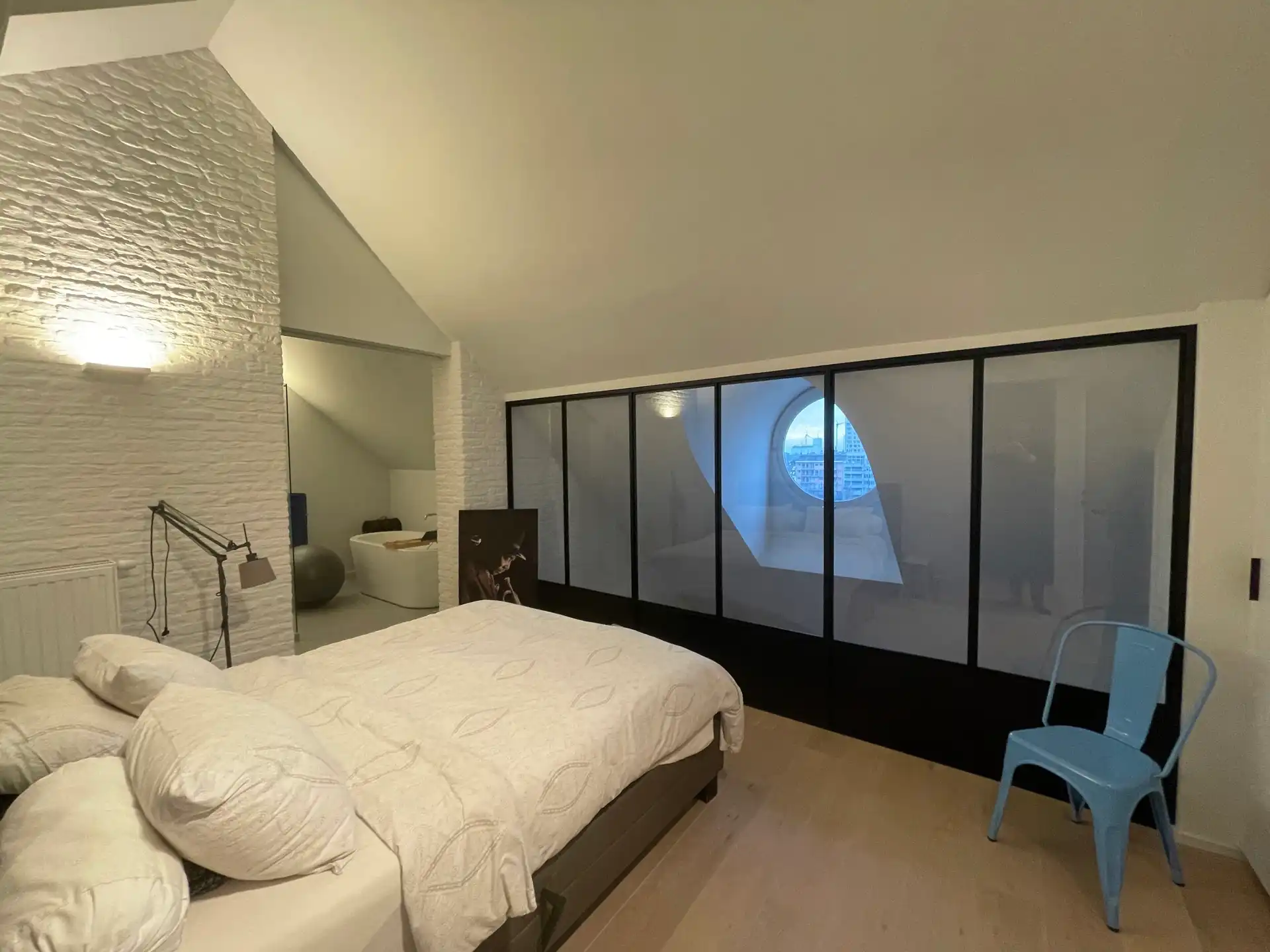 ANTWERPEN EILANDJE - Ruime penthouse loft foto 9