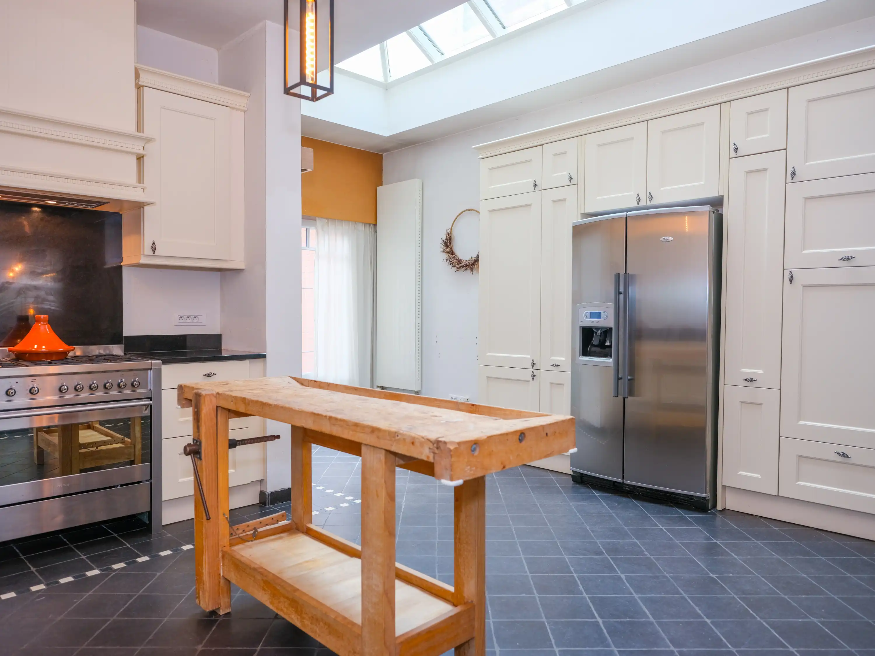 Ruime instapklare woning centrum Izegem foto 6