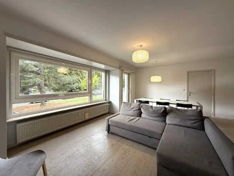 Ruim 3-slaapkamerappartement met groot terras en groen zicht op het Citadelpark foto 5
