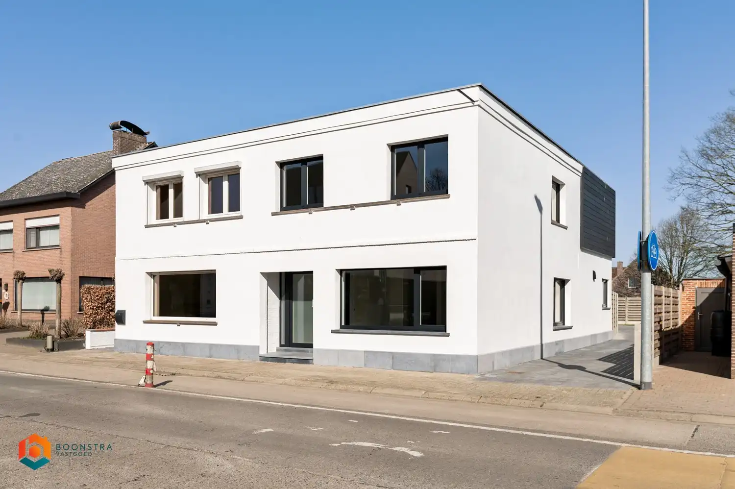 Gerenoveerde woning met 3 slpkrs foto 20