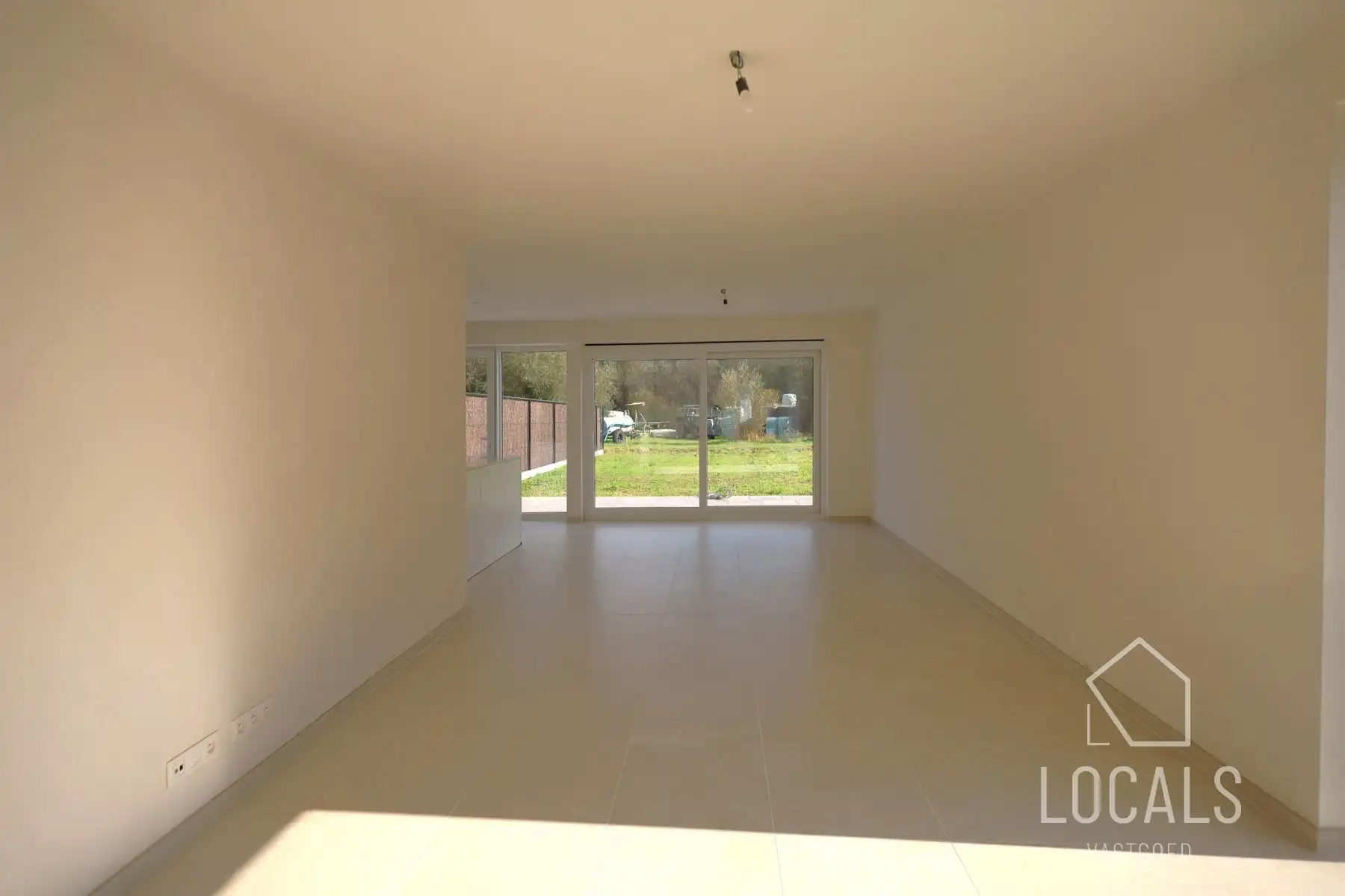 6% BTW mogelijk - moderne HO nieuwbouwwoning met carport foto 5