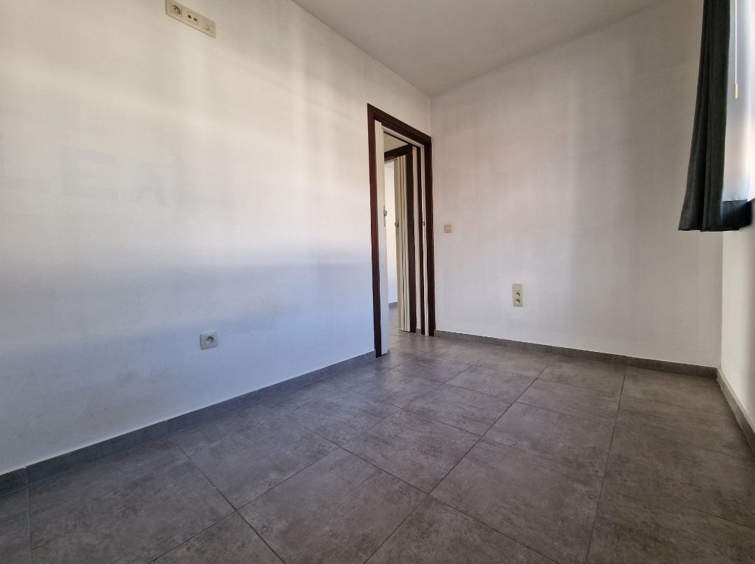 Energiezuinig appartement (2slpk) met terras en garageplaats in centrum foto 10