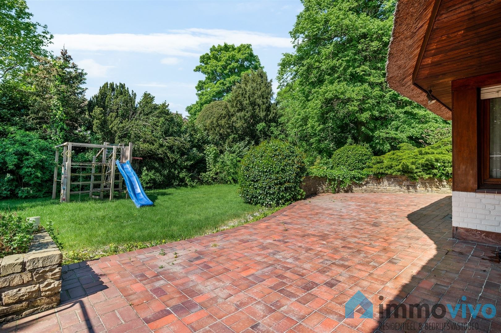 Karaktervolle rietgedekte villa op 1.120 m² met 5 slaapkamers en badkamers (475 m² bewoonbaar!) foto 6