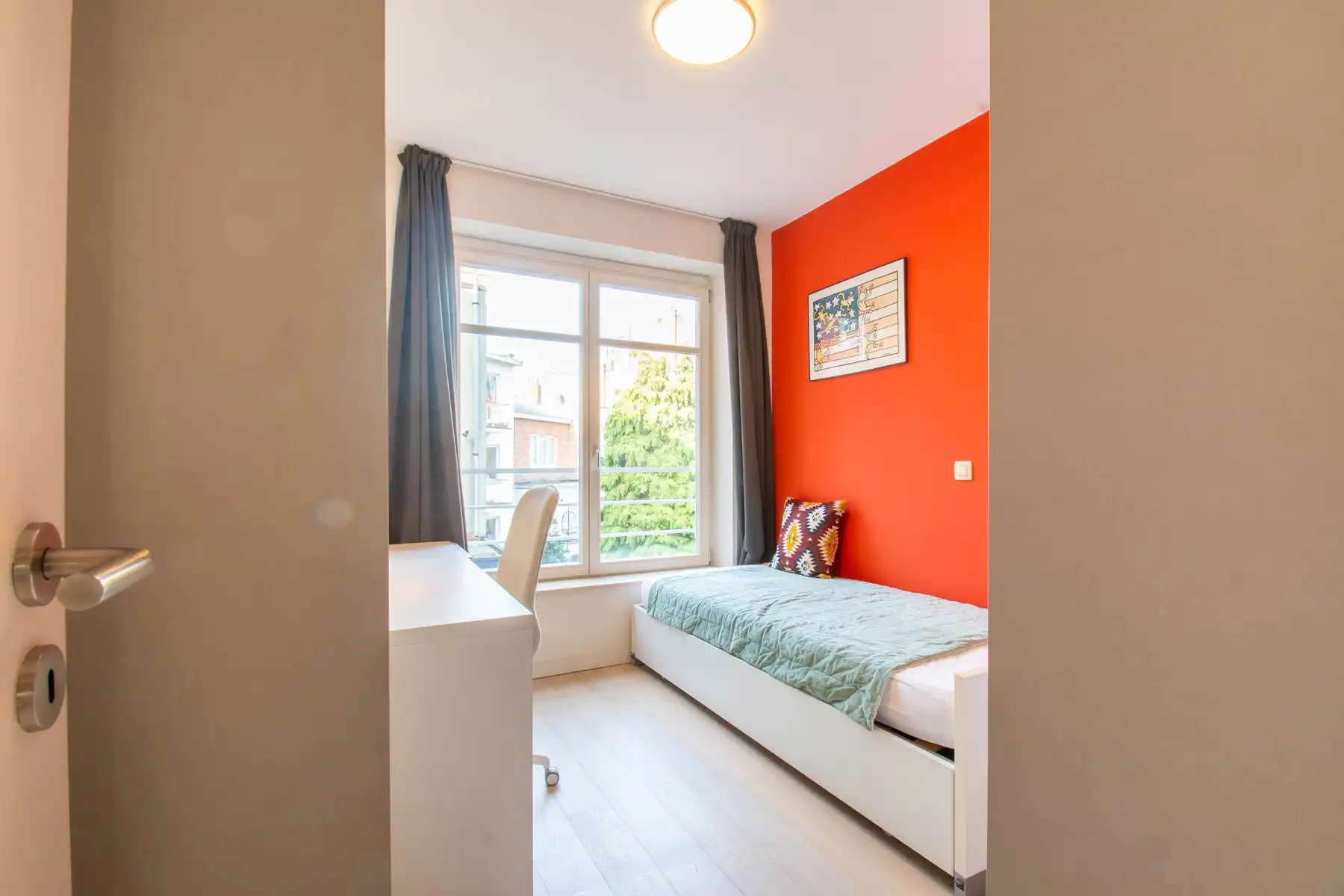 LICHTRIJK - GEMEUBELD 2 slpk app (Europese instellingen) foto 11