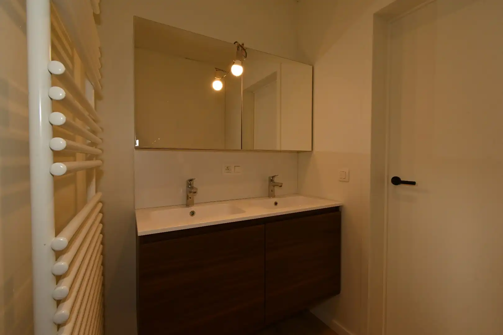 Gerenoveerde bungalow in Maldegem met tuin, terras en garage foto 21