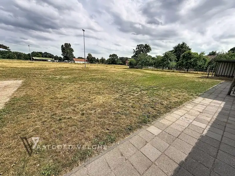 Woning met 3 slaapkamers op uitzonderlijk perceel van 1,63 hectare in groene omgeving foto 37