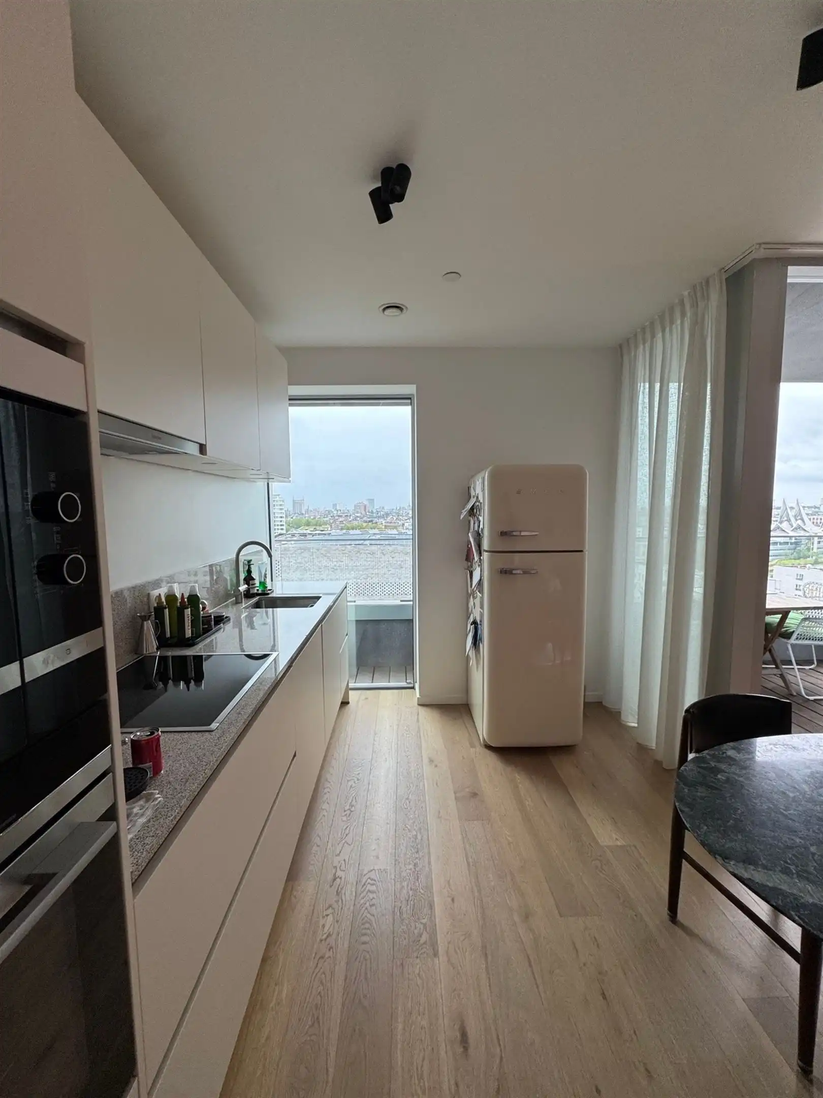 Nieuw Zuid, een dorp in de stad - prachtig appartement met 2slk, terras en parking foto 7