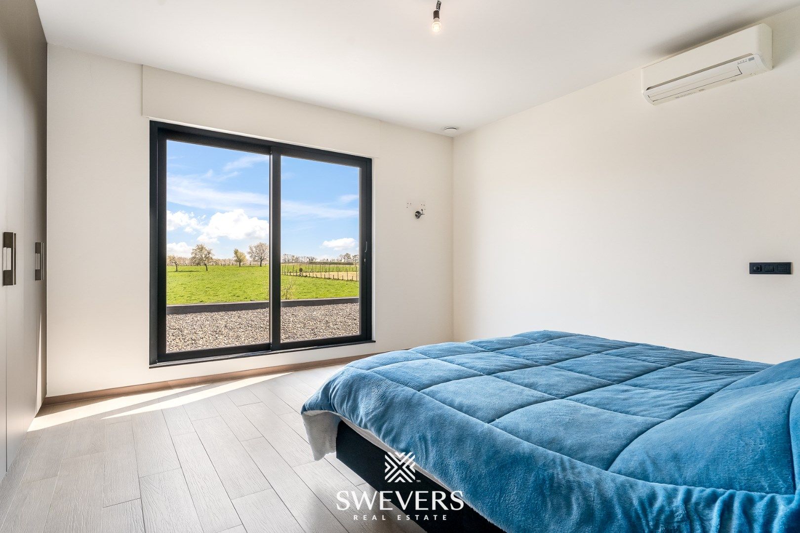 Exclusieve energiezuinige villa met zwembad en poolhouse  foto 17