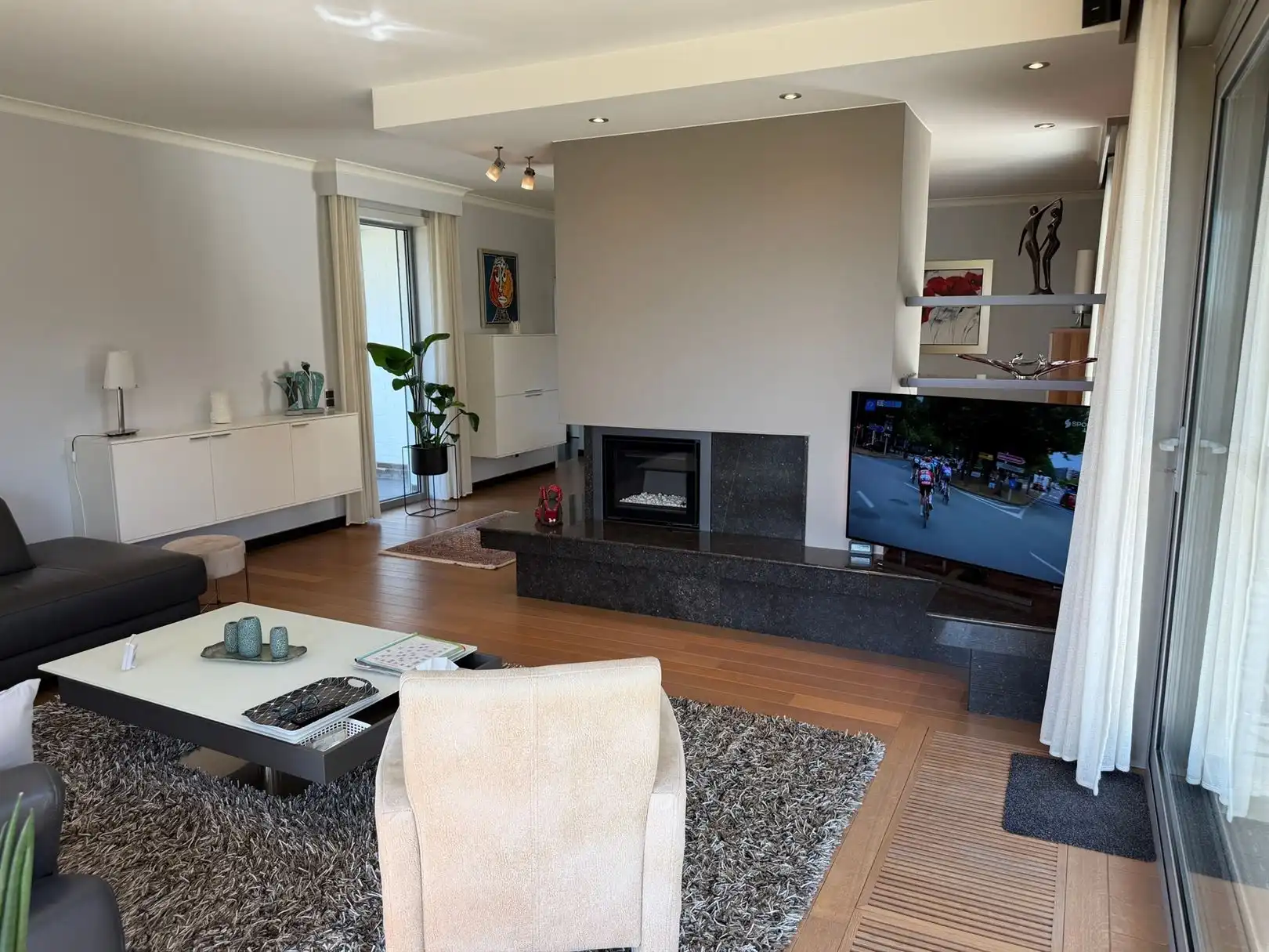 Huis foto 24