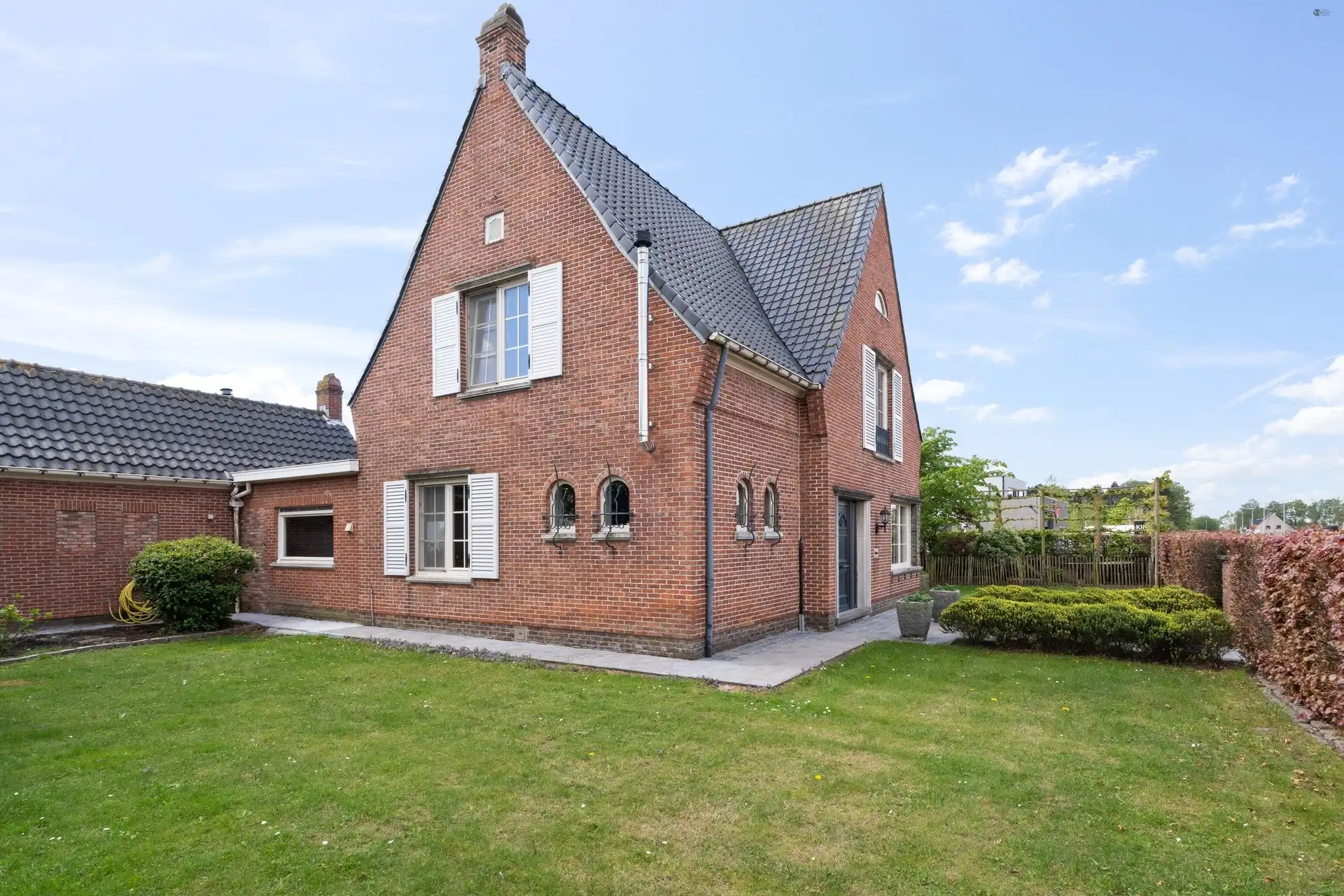 Prachtige open bebouwing met authentieke elementen foto 4