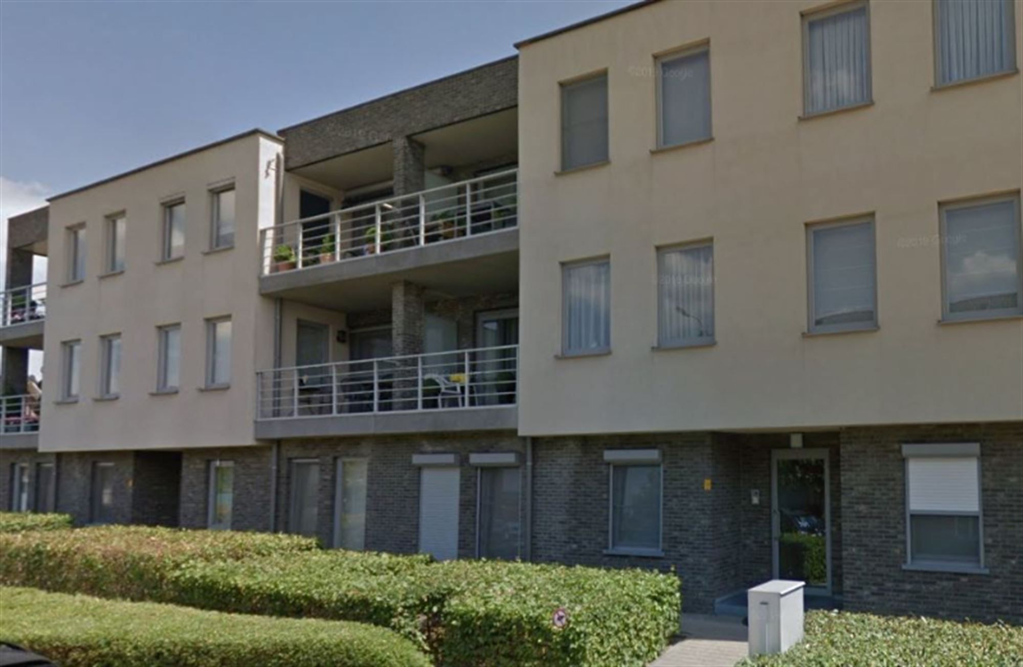 Ruim 2 slaapkamer appartement foto {{pictureIndex}}