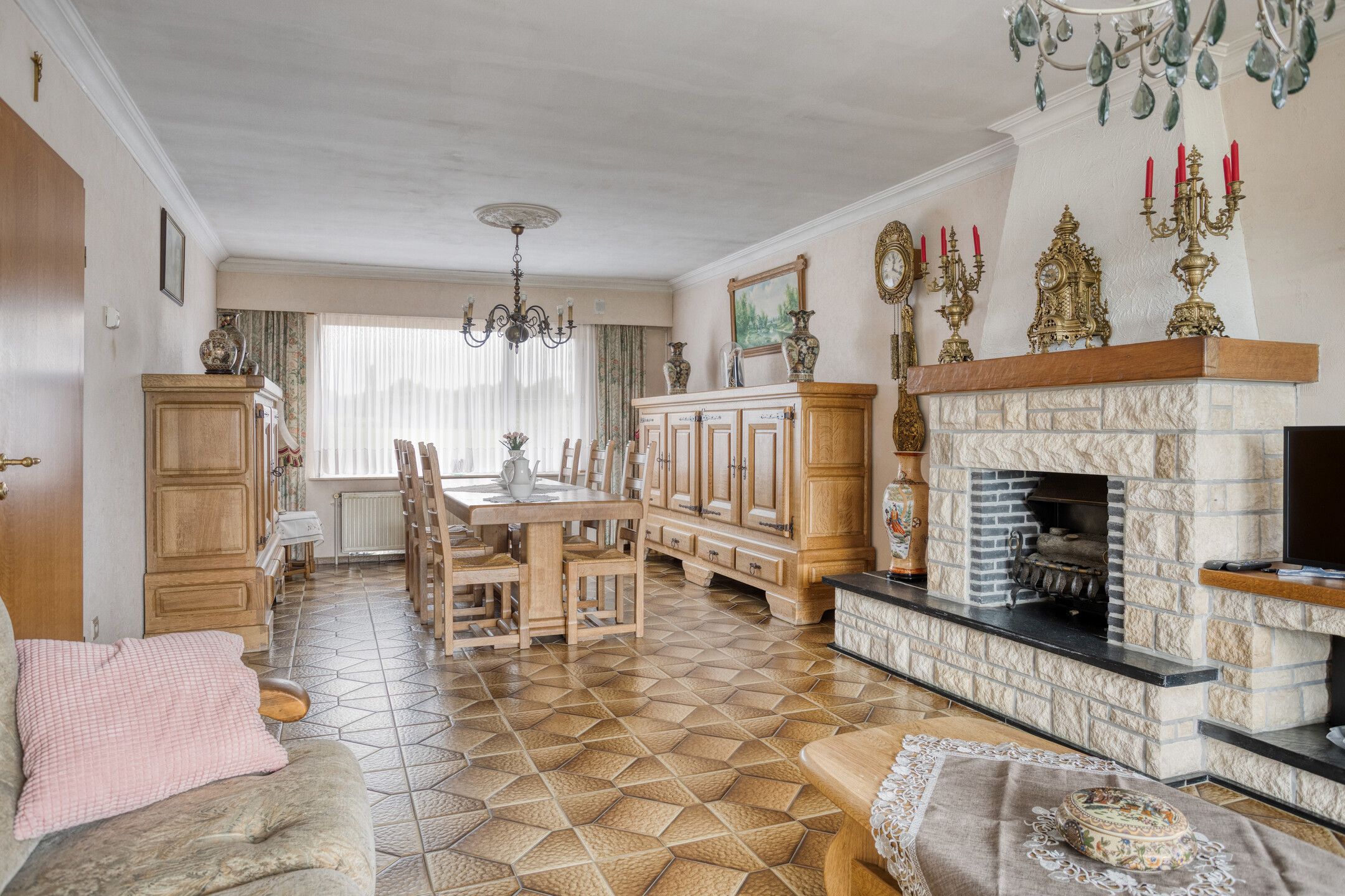 Statige woning met prachtig vergezicht foto 6