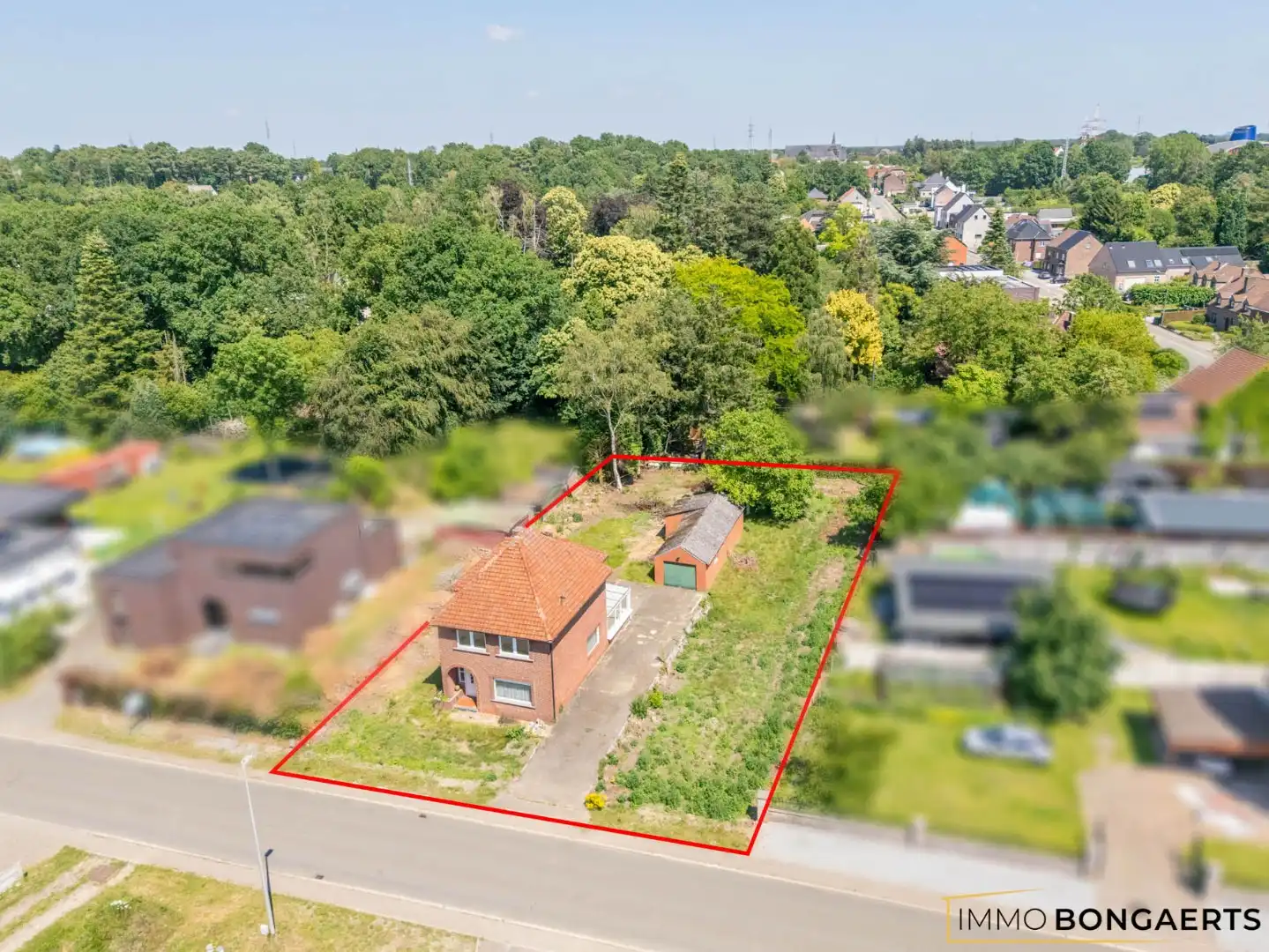 Te renoveren woning op perceel met tal van mogelijkheden foto 2