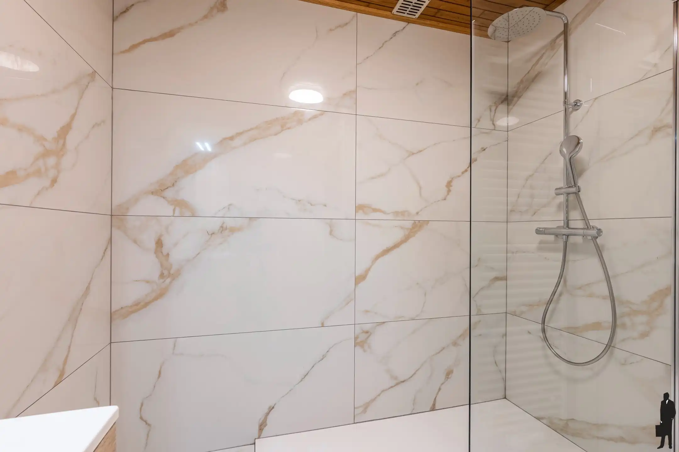 Stijlvol, instapklaar appartement van 115m² met 2 slpks foto 15