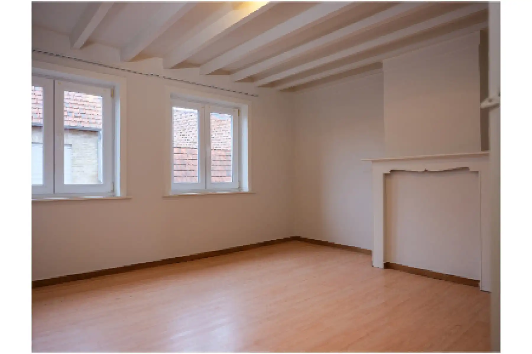 Centraal gelegen rijwoning foto 6
