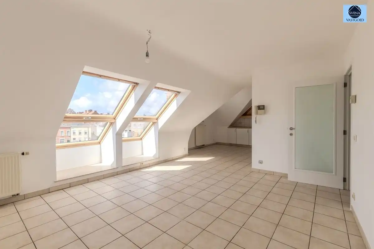 LICHTRIJK APPARTEMENT MET 2 SLAAPKAMERS IN CENTRUM GERAARDSBERGEN foto 5