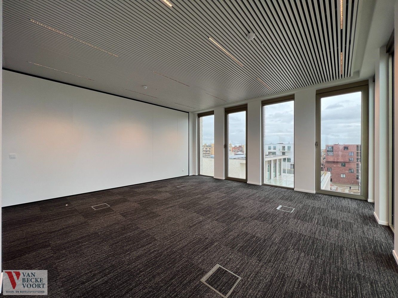 Kantoorruimte 310m² in nieuwbouwresidentie foto 7