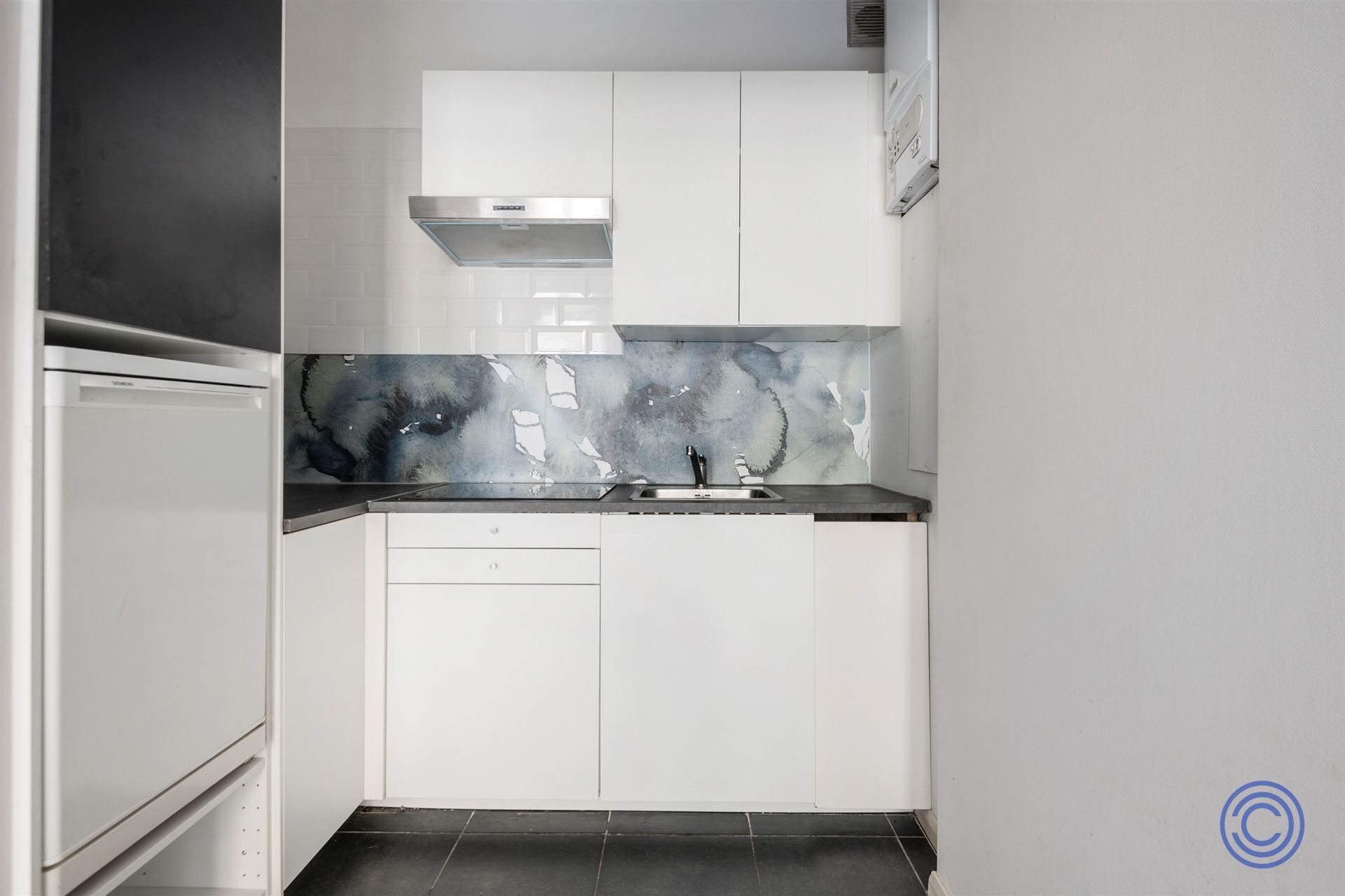 Instapklaar gelijkvloers appartement op toplocatie! foto 7