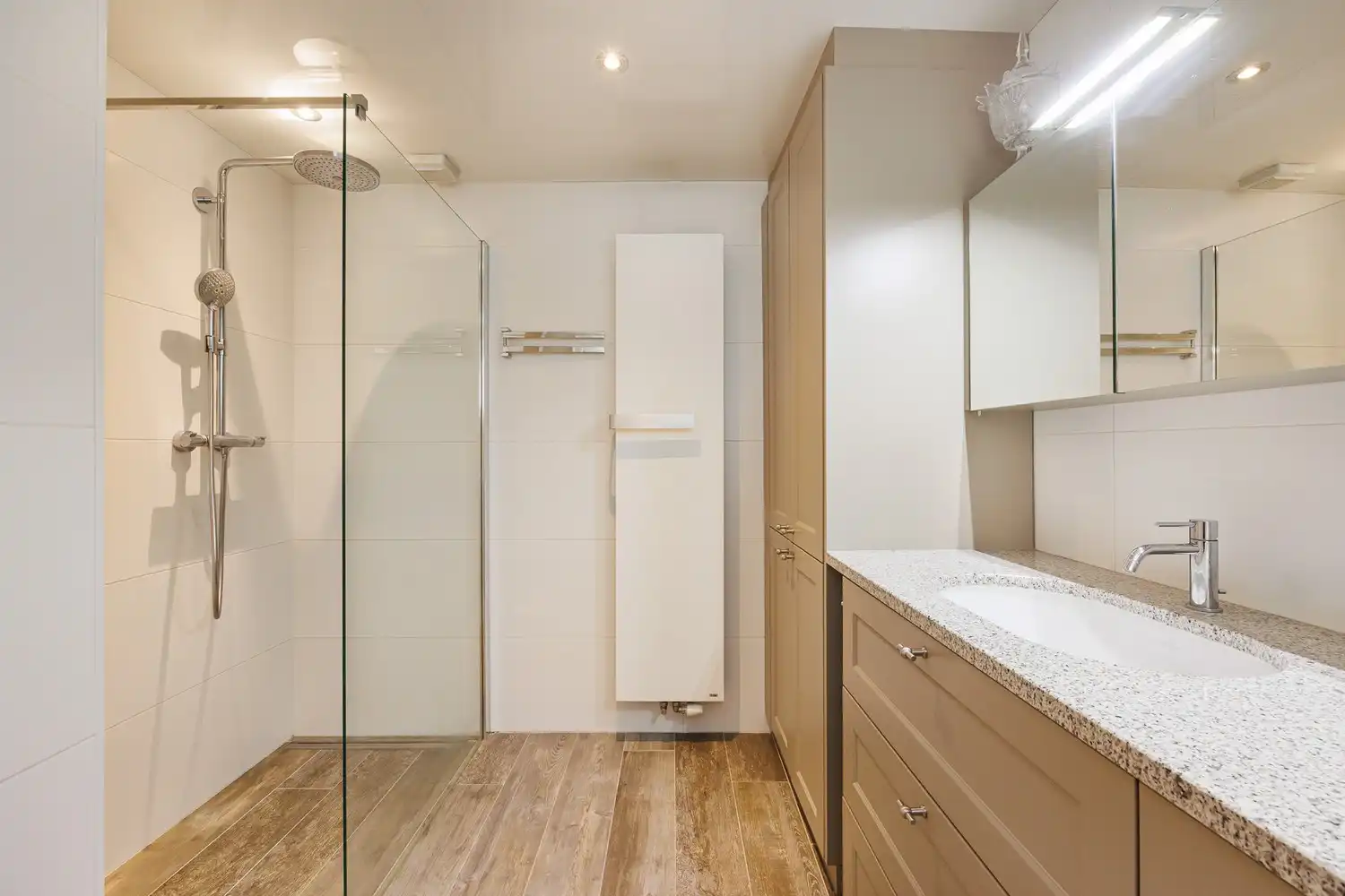 Een instapklare woning in centrum Schoten foto 7