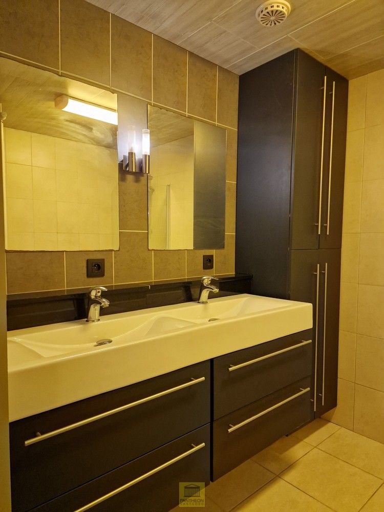 Interessant opbrengsteigendom met 3 appartementen in het hart van Vlezenbeek foto 15