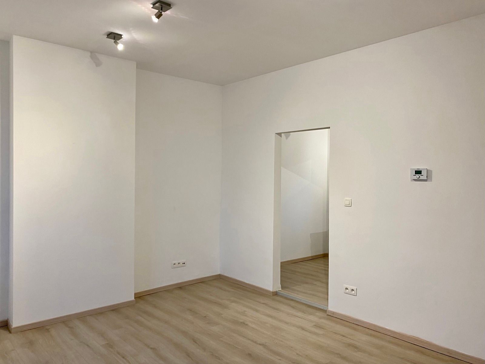 Appartement te huur foto {{pictureIndex}}