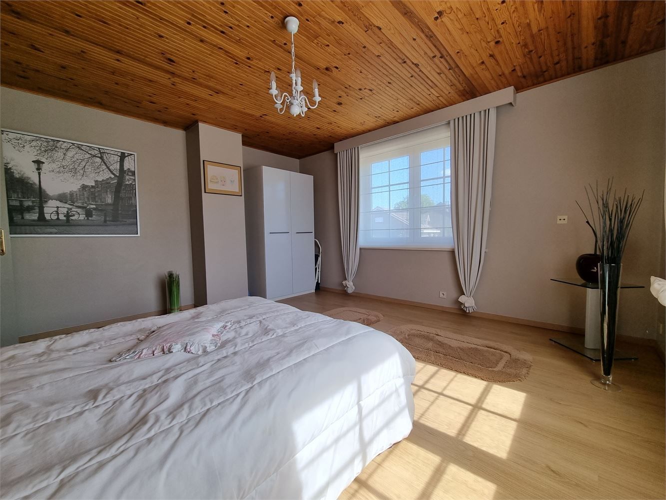 Ruime, residentieel gelegen woning met werkplaats op 15a foto 26