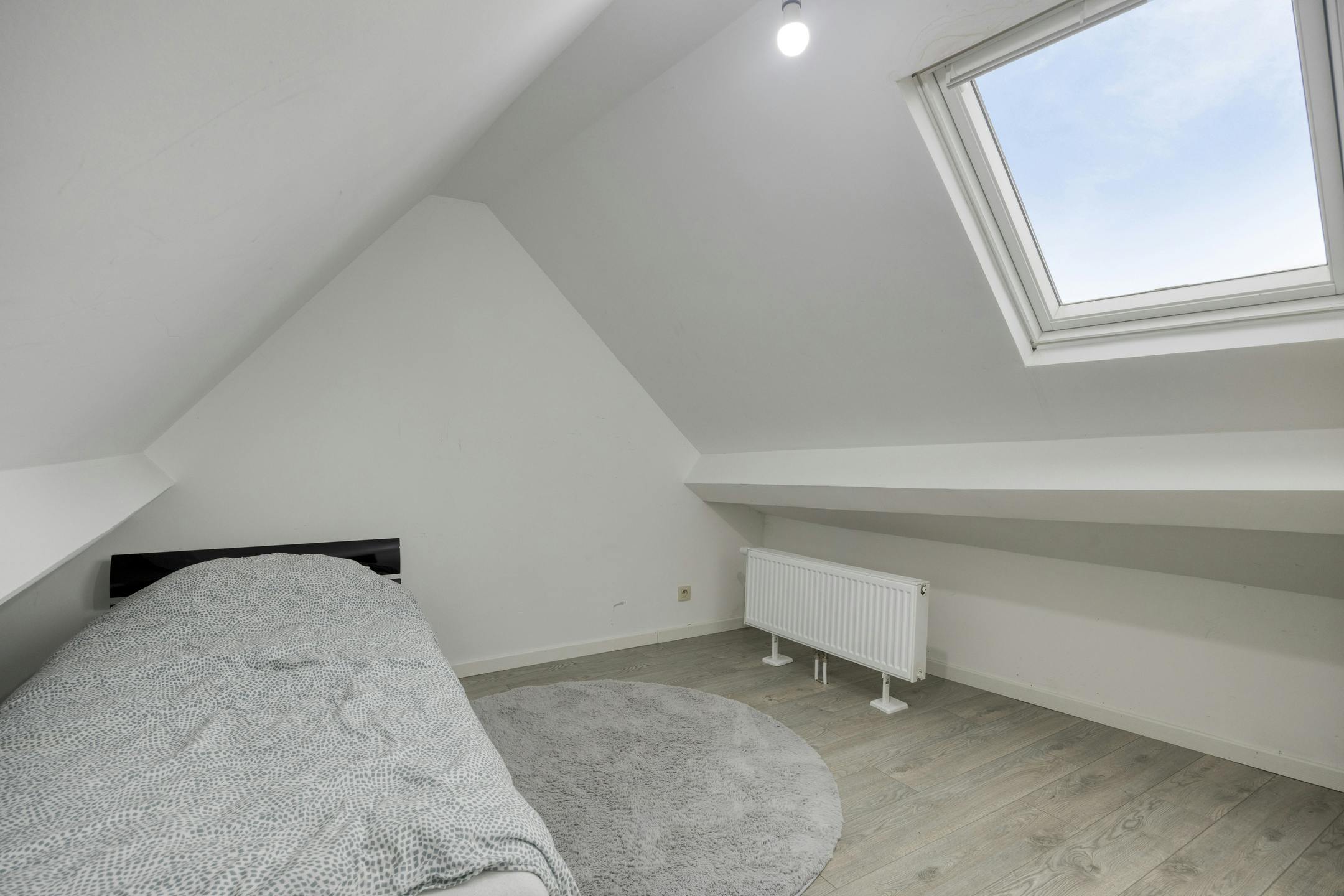 Gerenoveerde woning met 3 slaapkamers te koop in Vilvoorde foto 12