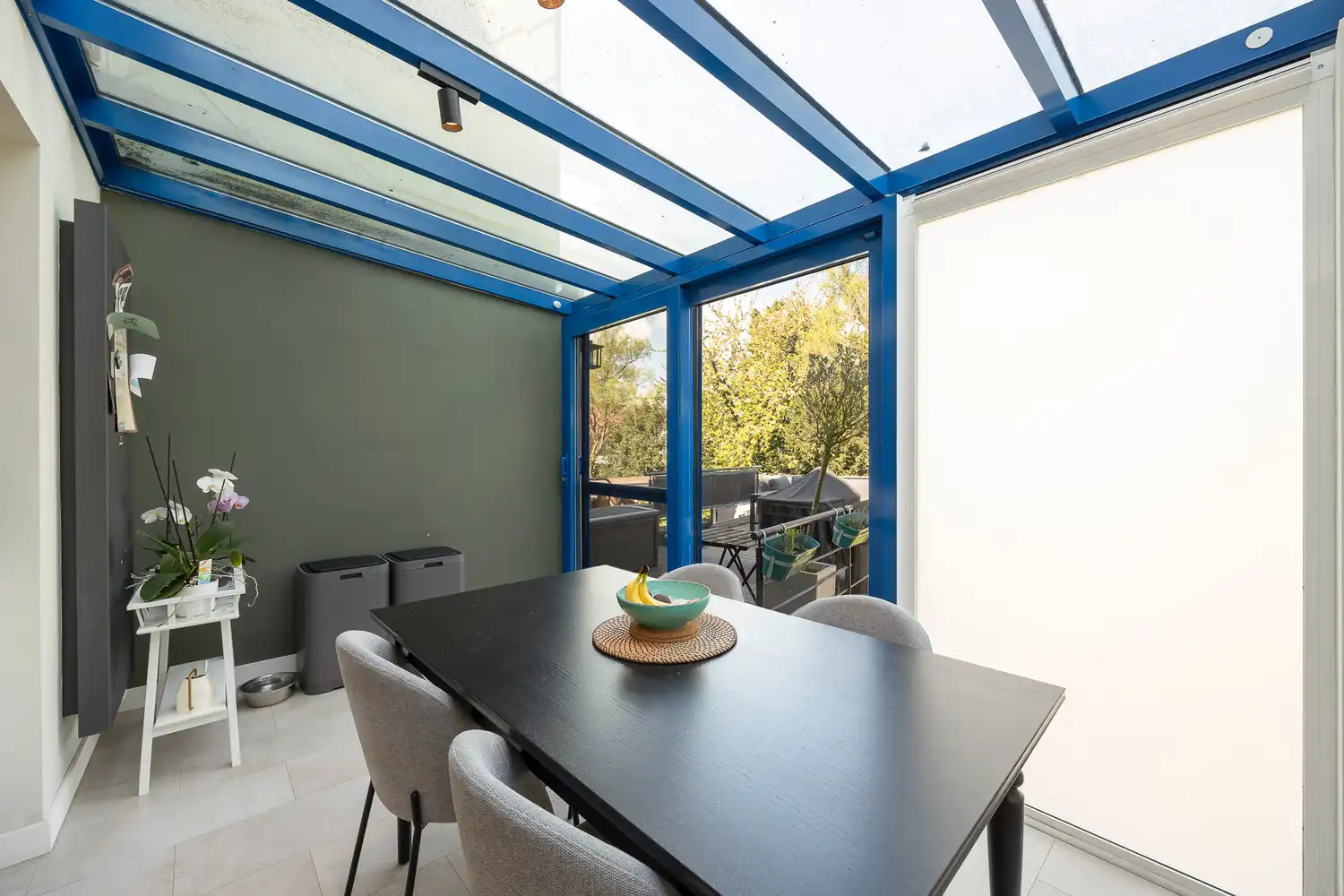 RUIME BEL-ÉTAGE MET DRIE SLAAPKAMERS IN CENTRUM BURCHT foto 16