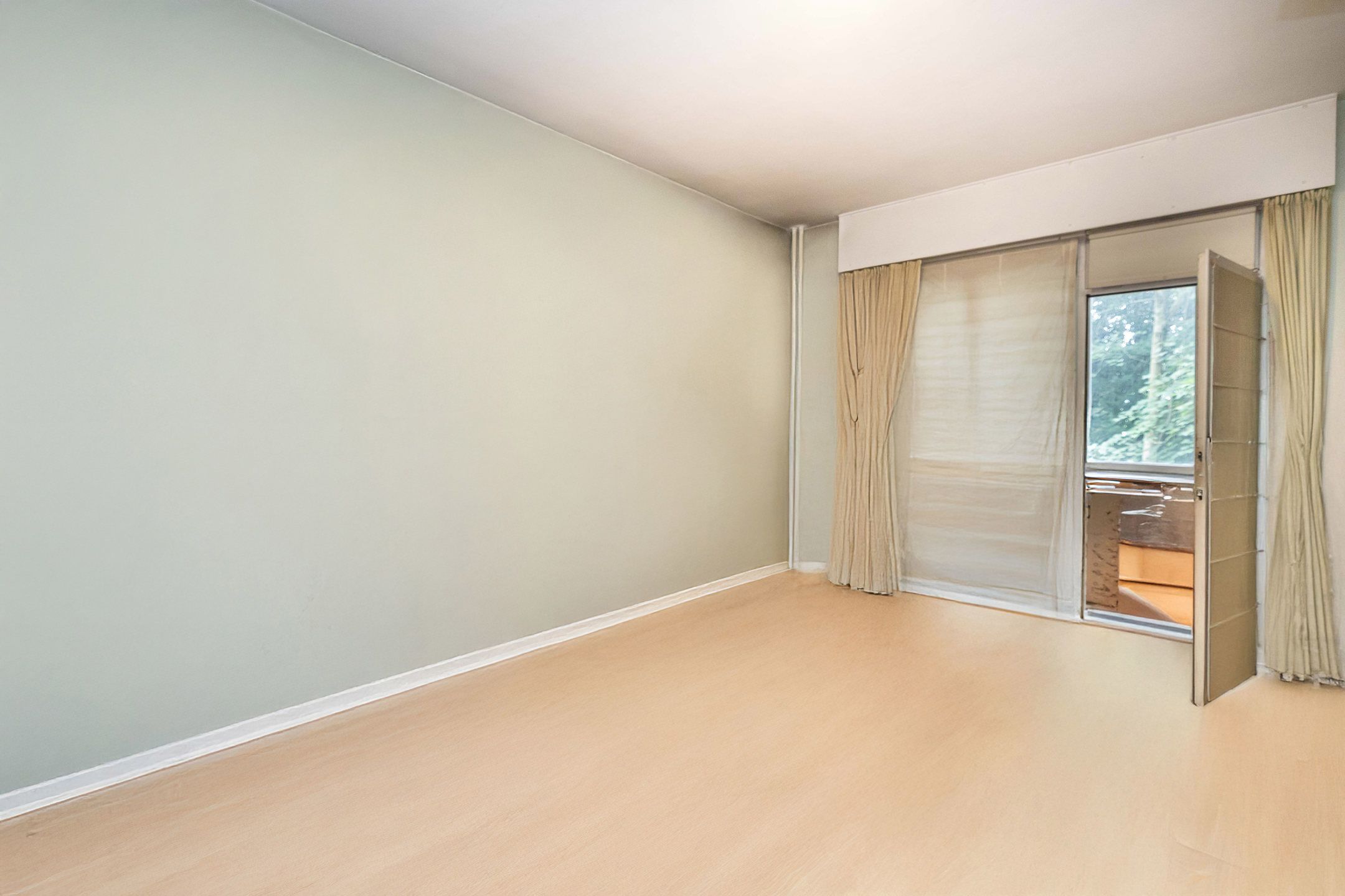 Begane grond 3 slaapkamers met tuin foto 13