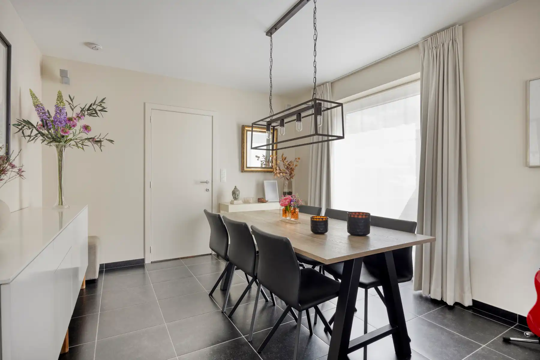 INSTAPKLARE RECENTE ENERGETISCHE WONING !!!!! foto 3