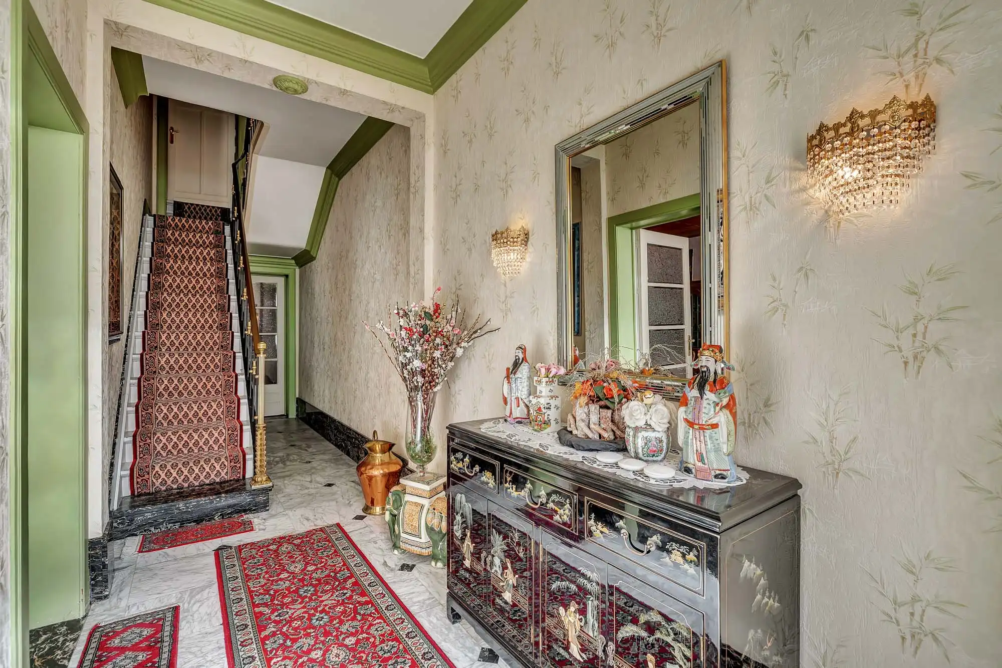 Karaktervolle woning met 4 slpks te renoveren in Hofstade foto 2