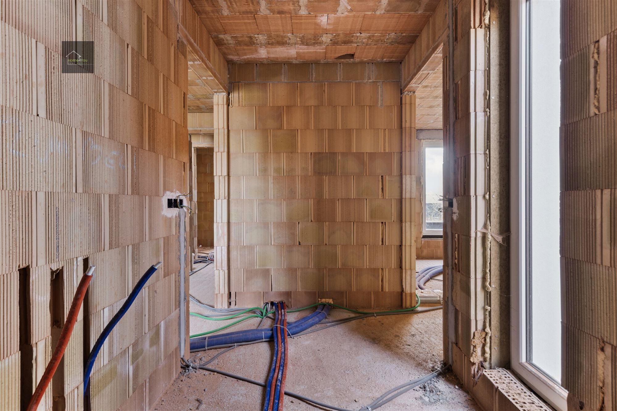 Grote nieuwbouwwoning zonder BTW !!, 3 slaapkamers, wind en waterdicht. foto 27